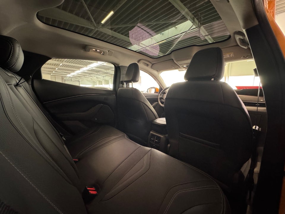 Ford Mustang Mach-E 70 Standard Range 5d