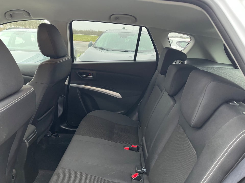 Suzuki S-Cross 1,0 Boosterjet Active 5d