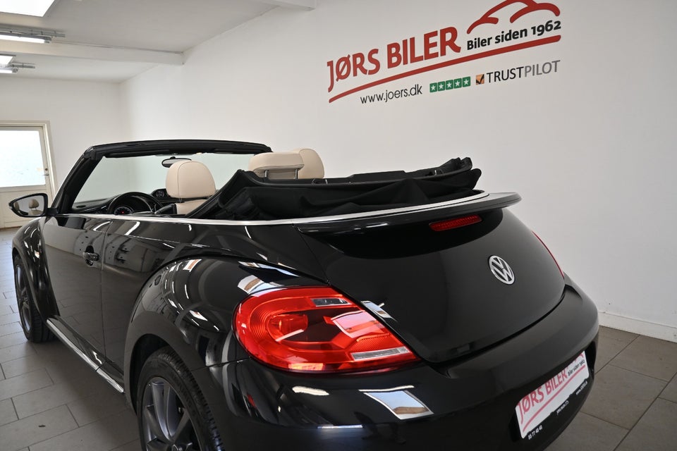 VW The Beetle 1,2 TSi 105 Design Cabriolet BMT 2d