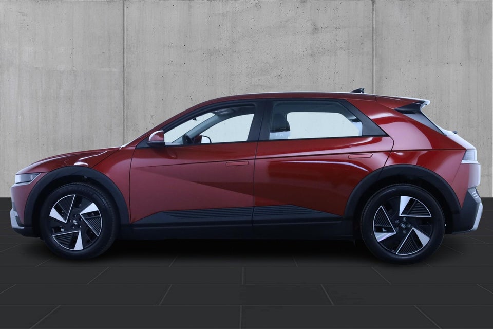 Hyundai Ioniq 5 84 Essential 5d