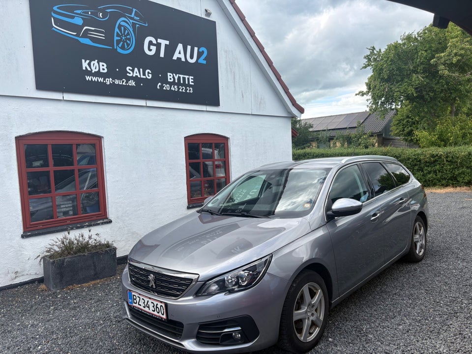 Peugeot 308 1,2 e-THP 130 Active SW 5d