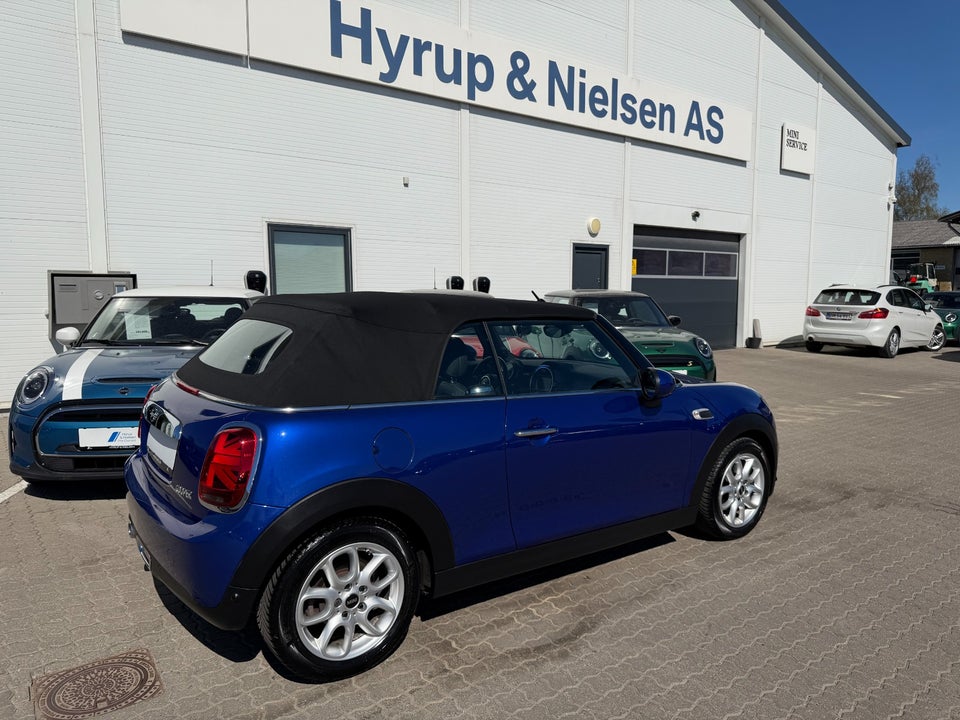 MINI Cooper 1,5 Essential Cabriolet aut. 2d
