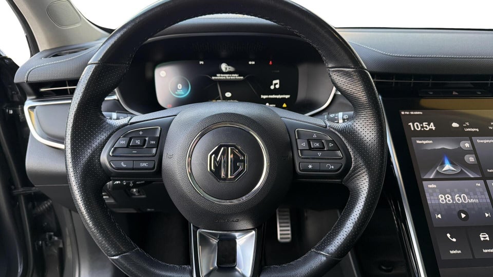 MG Marvel R Luxury 5d