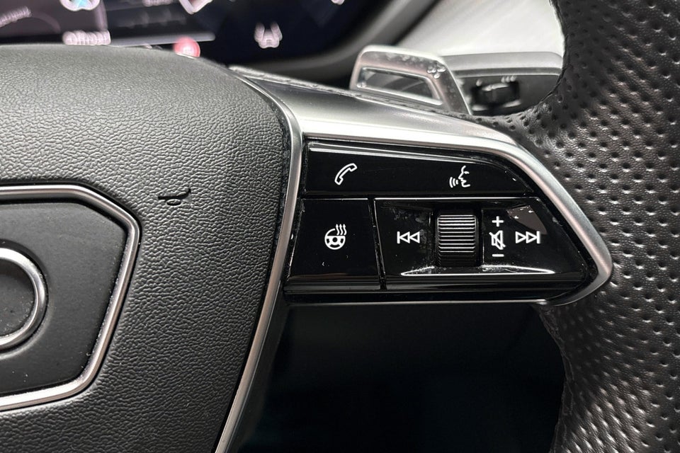 Audi e-tron GT quattro 4d