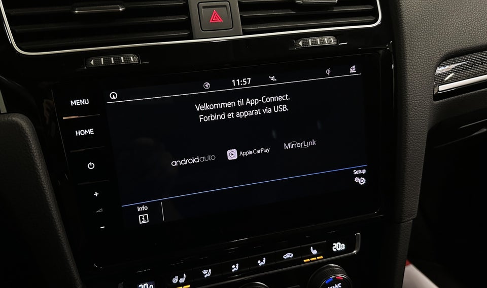 VW Golf VII 1,5 TSi 150 Highline Variant DSG 5d