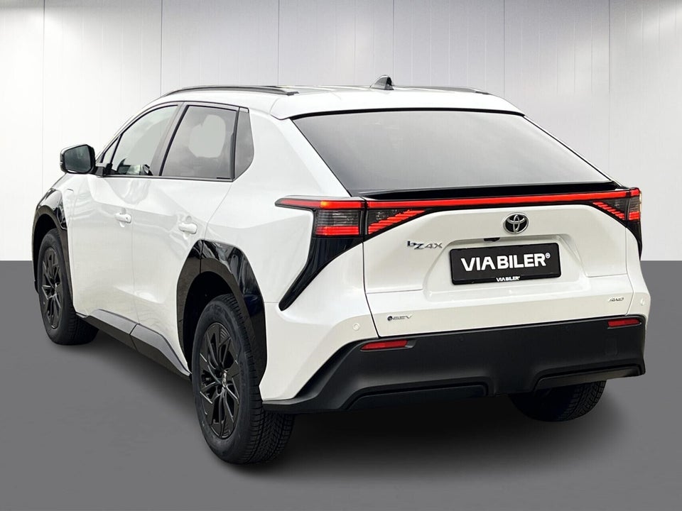 Toyota bZ4X 73 Active AWD 5d