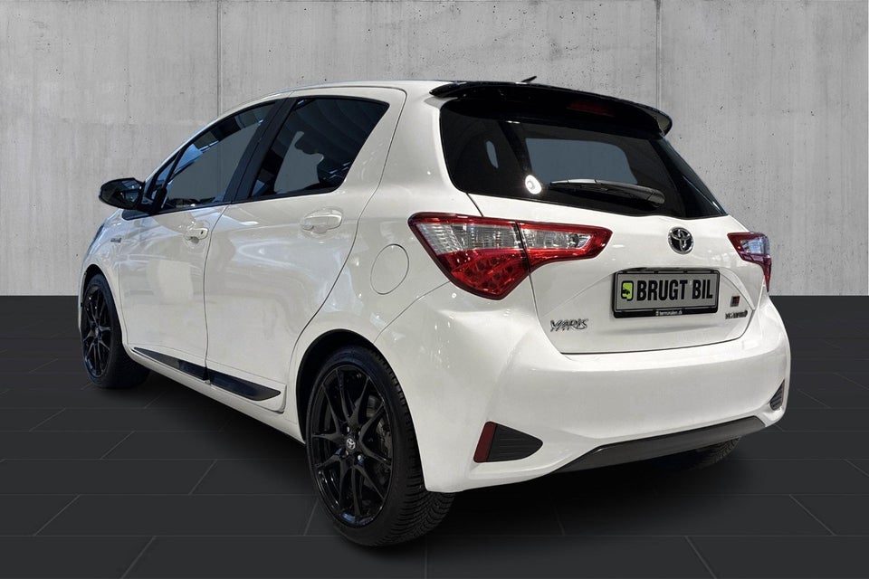 Toyota Yaris 1,5 Hybrid H3 GR Sport Smart e-CVT 5d