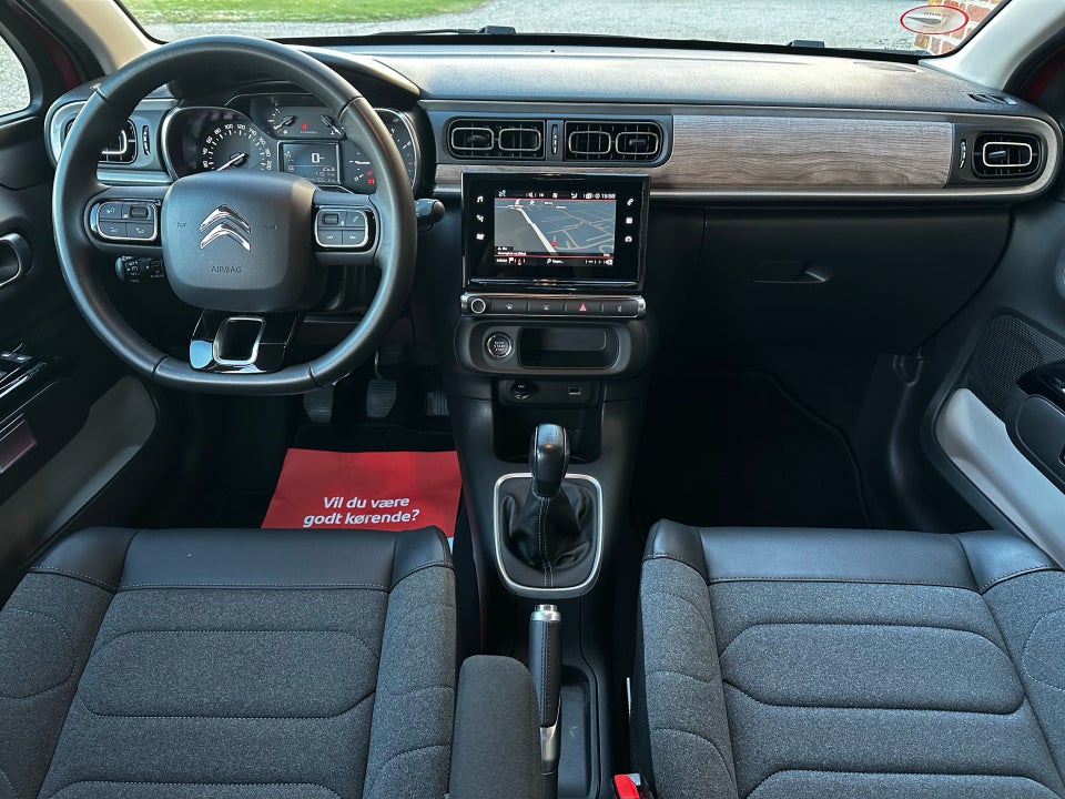 Citroën C3 1,2 PureTech 83 Shine Sport 5d