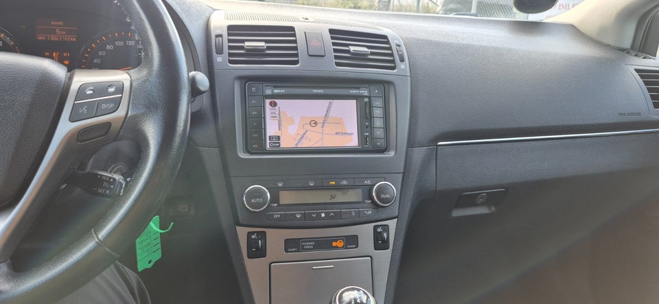 Toyota Avensis 2,0 D-4D T3 4d