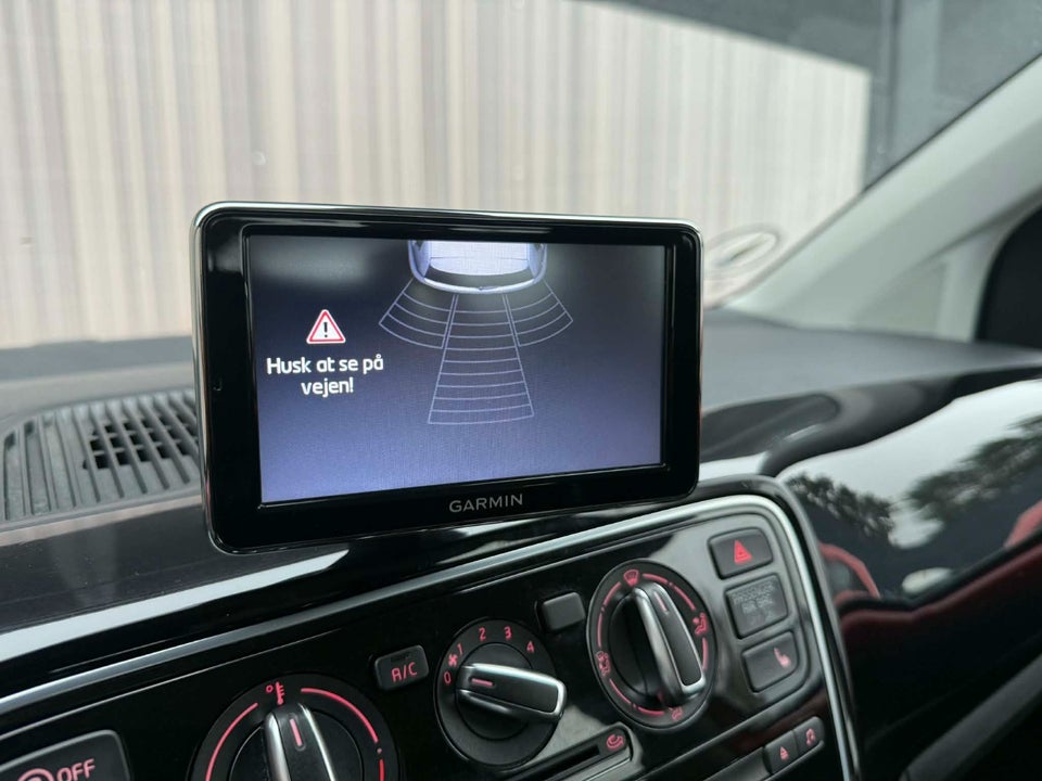 VW Up! 1,0 60 Style Up! BMT 5d