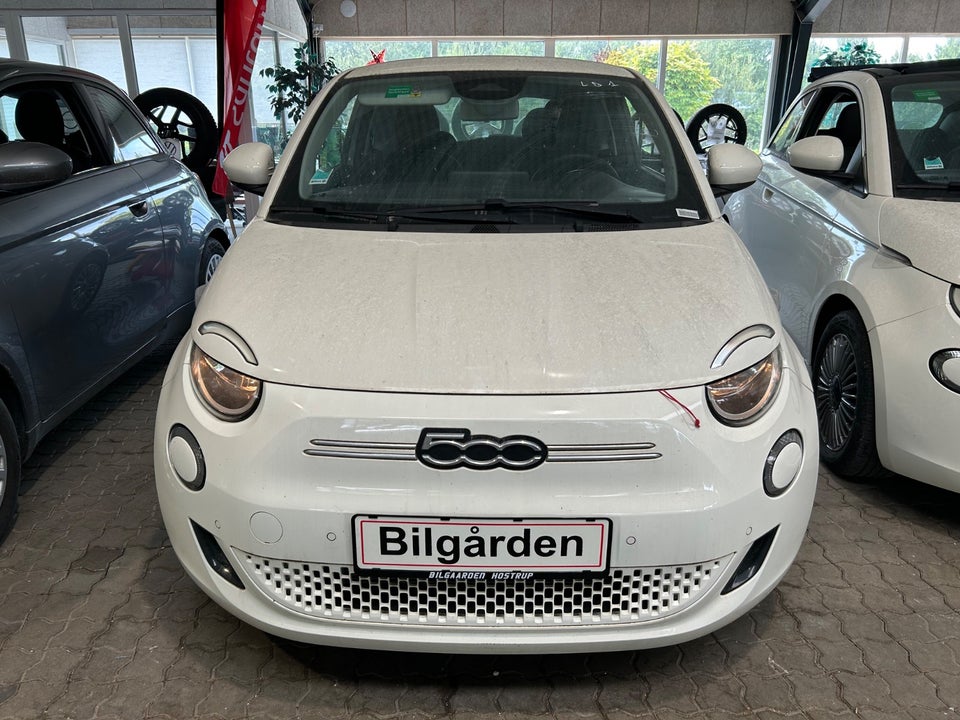 Fiat 500e 42 Icon 3d