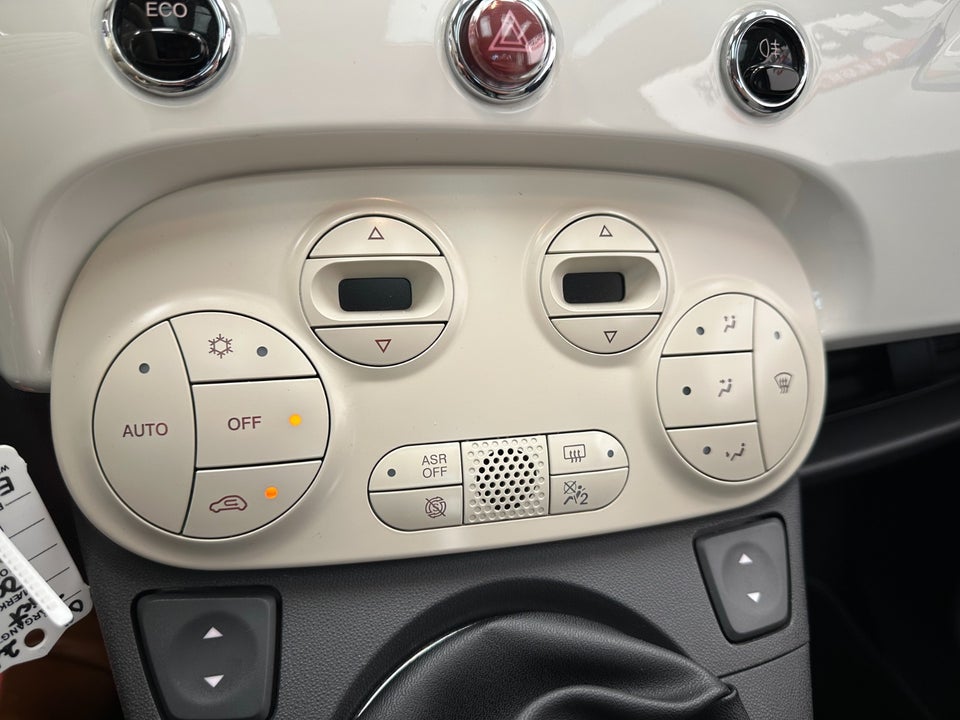 Fiat 500 0,9 TwinAir 80 Lounge 3d