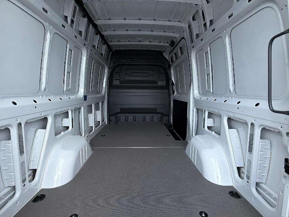 Mercedes Sprinter 317 2,0 CDi A2 Kassevogn PRO aut. RWD