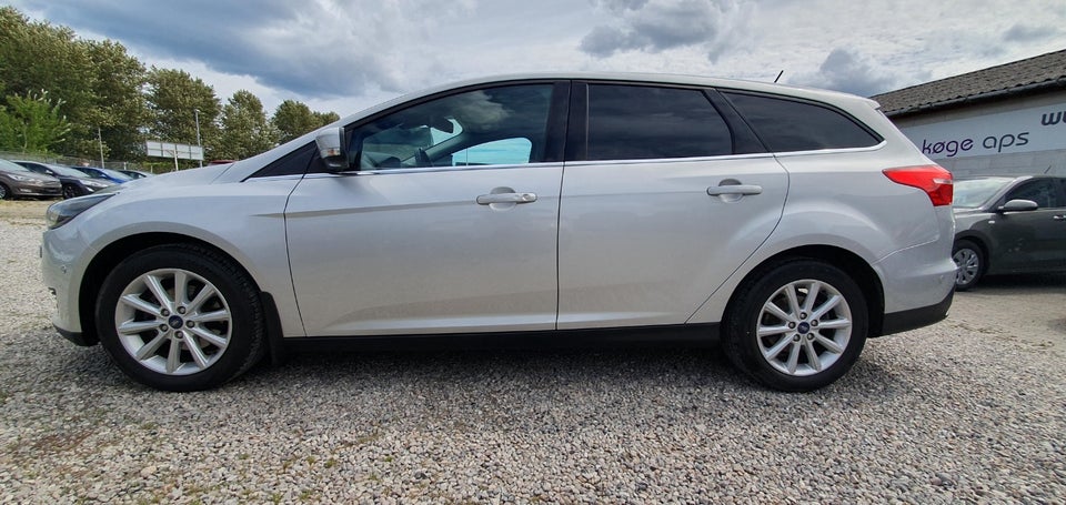 Ford Focus 1,0 SCTi 125 Titanium stc. 5d