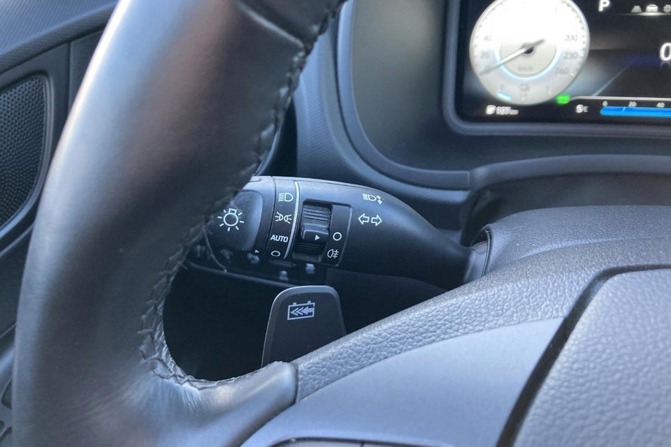 Hyundai Kona 64 EV Essential 5d