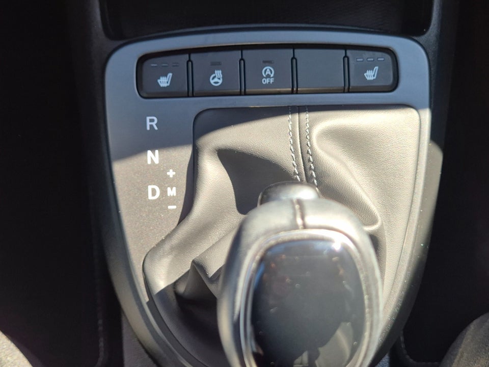 Hyundai i10 1,0 MPi Advanced AMT 5d