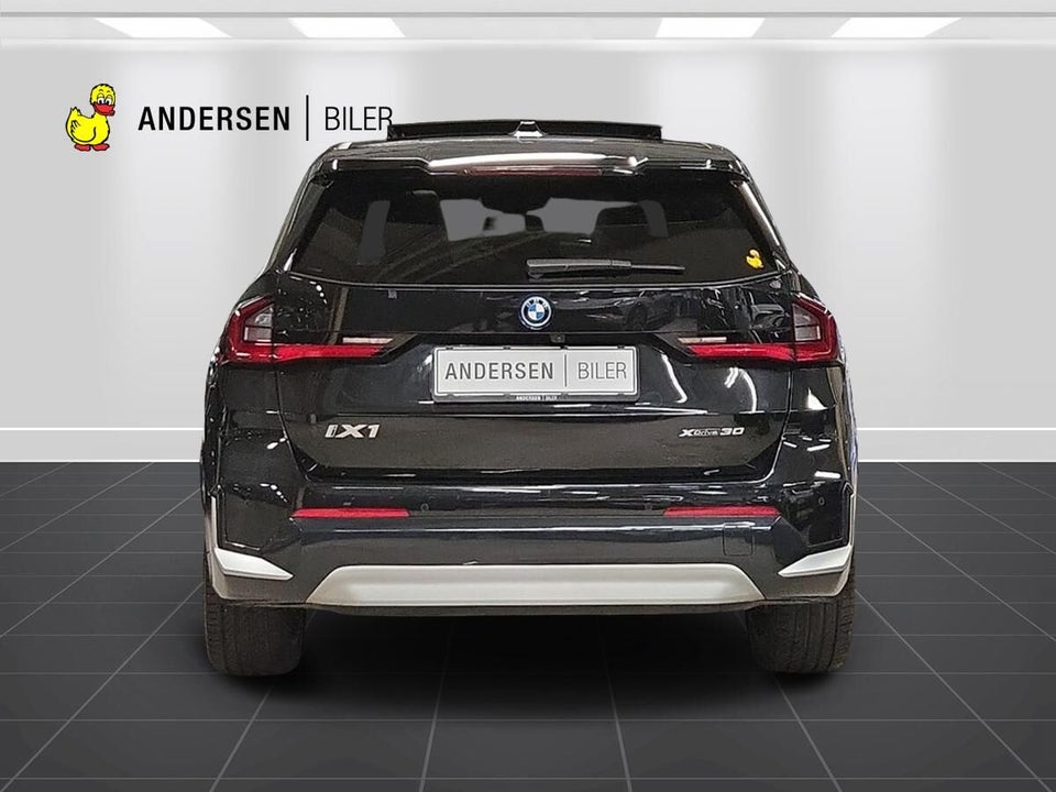 BMW iX1 xDrive30 X-Line 5d