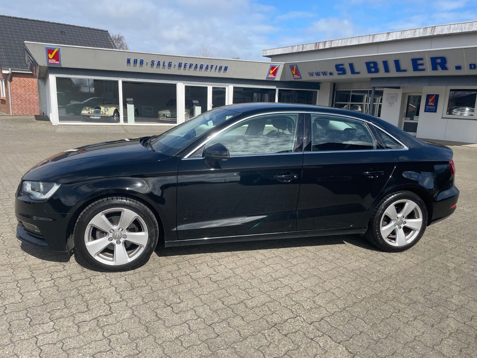 Audi A3 2,0 TDi 150 Ambition 4d