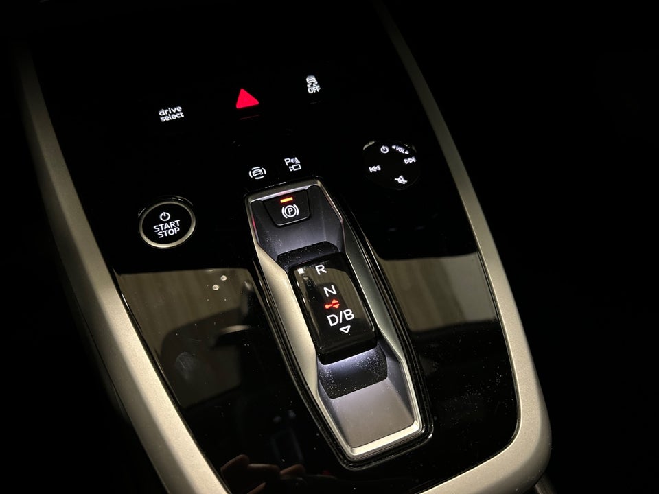 Audi Q4 e-tron 40 S-line Sportback 5d