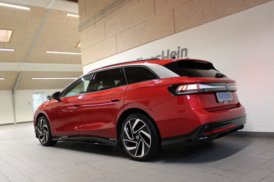 VW ID.7 86 Style S Tourer 5d