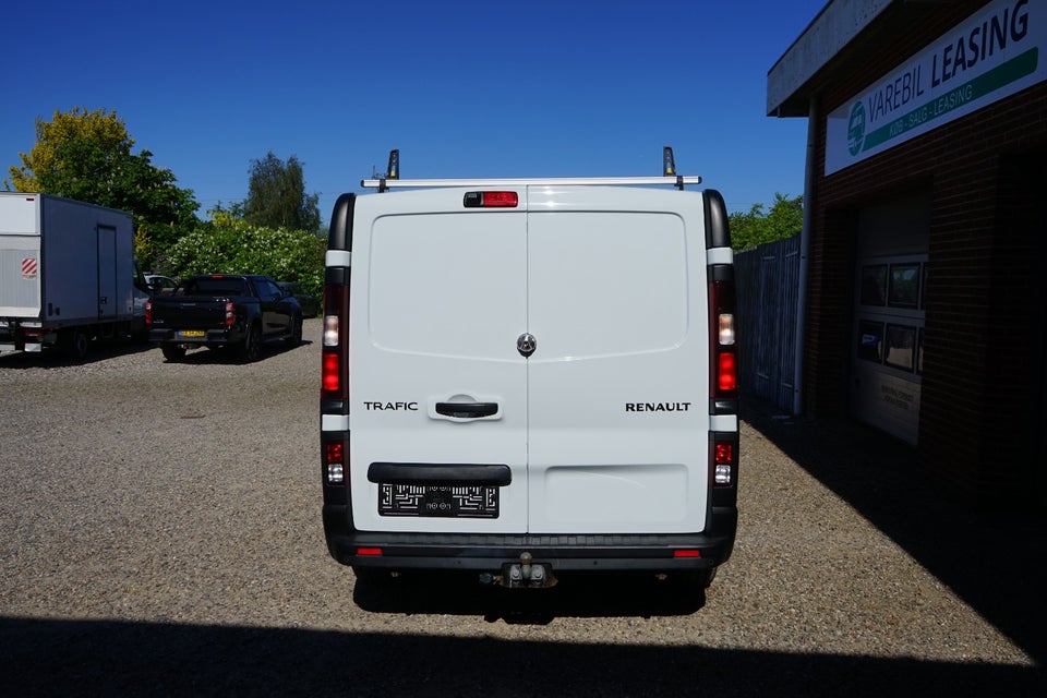 Renault Trafic T29 2,0 dCi 120 L2H1