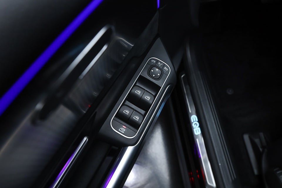 Mercedes EQB250+ AMG Line 5d