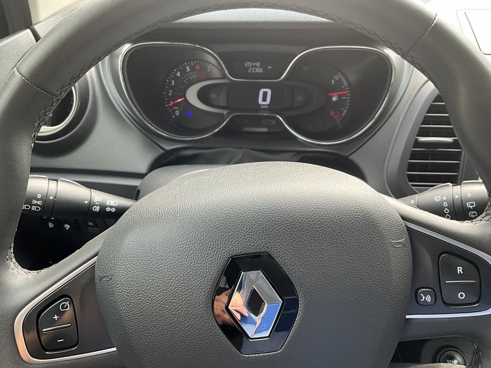 Renault Captur 0,9 TCe 90 Intens 5d