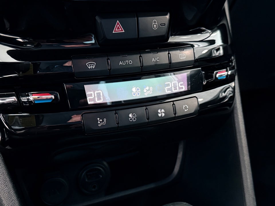 Peugeot 2008 1,6 BlueHDi 100 Allure 5d