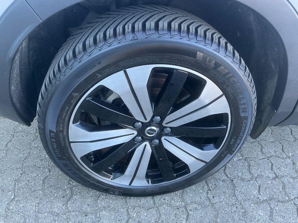 Volvo C40 P8 ReCharge Twin First Edition 5d