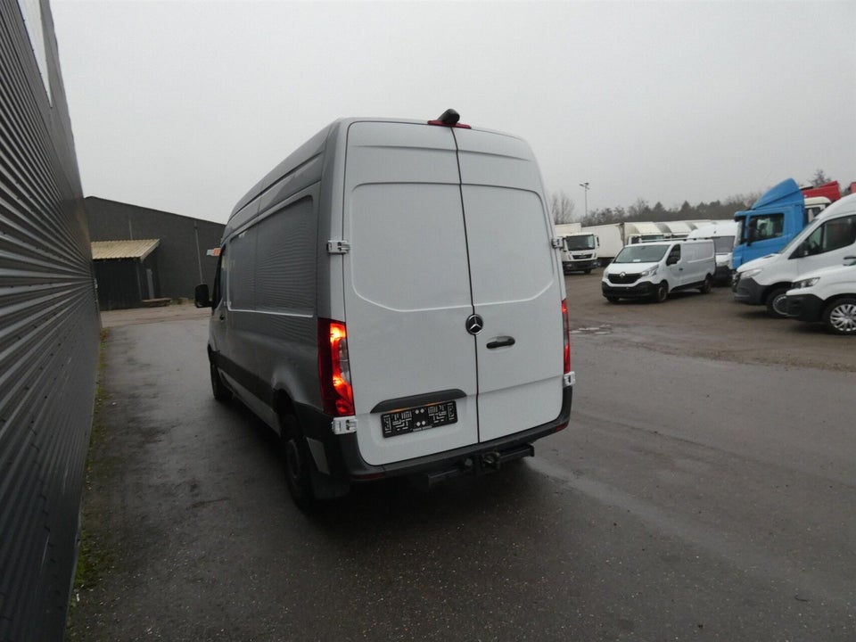 Mercedes Sprinter 315 2,0 CDi A2 Kassevogn aut. FWD