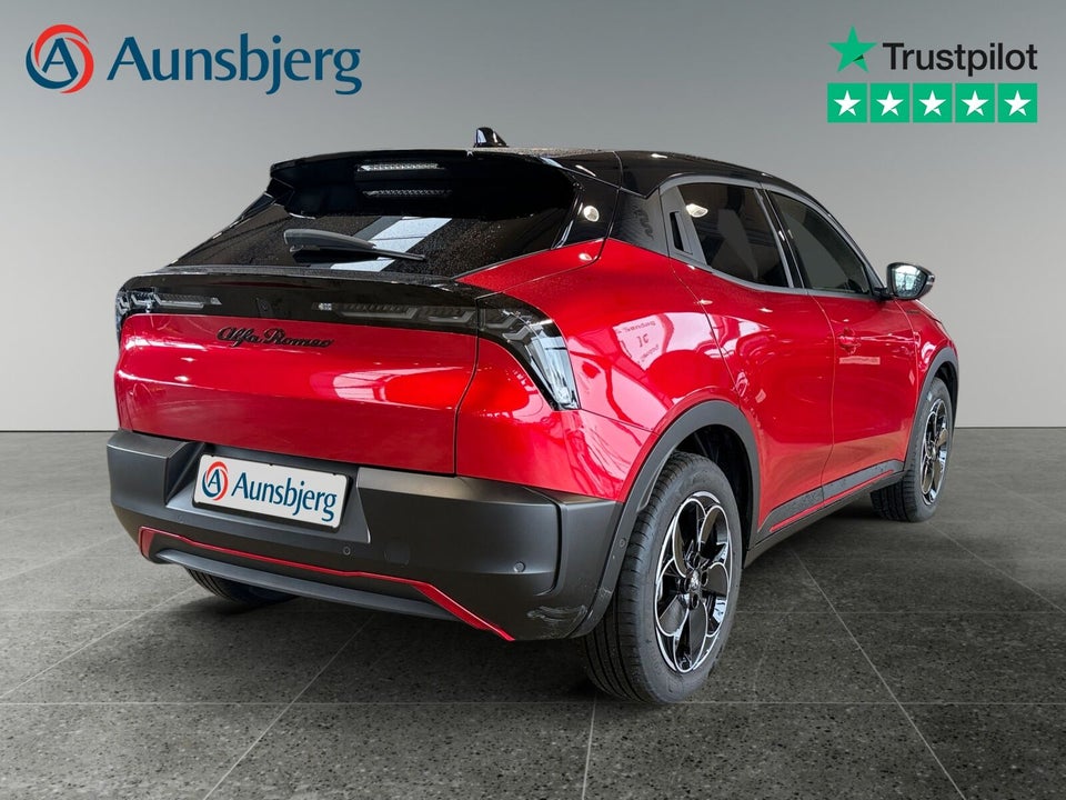 Alfa Romeo Junior Elettrica Speciale 5d