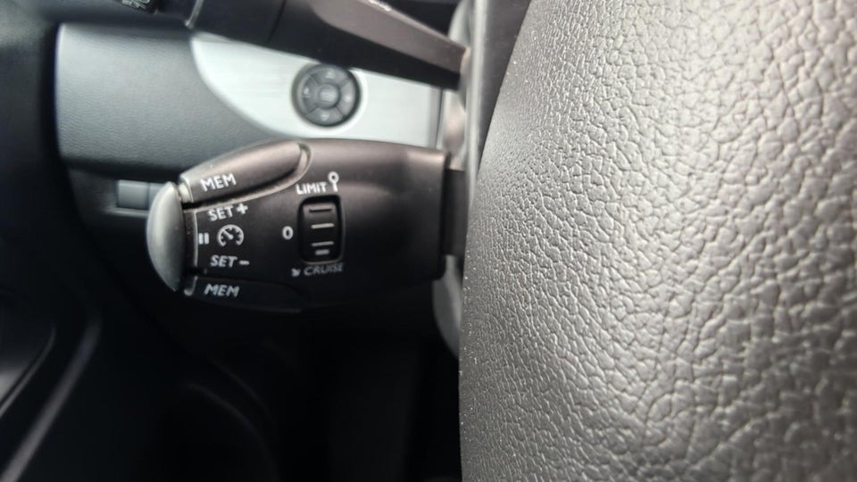 Peugeot e-Traveller 50 L2 Allure