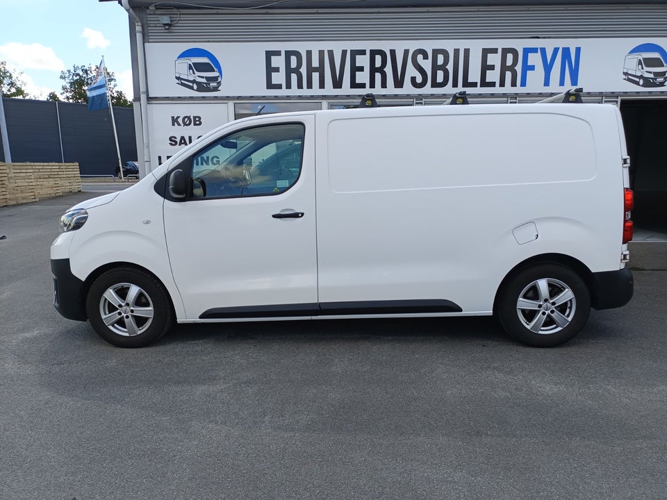 Toyota ProAce 1,6 D 115 Medium Comfort 5d