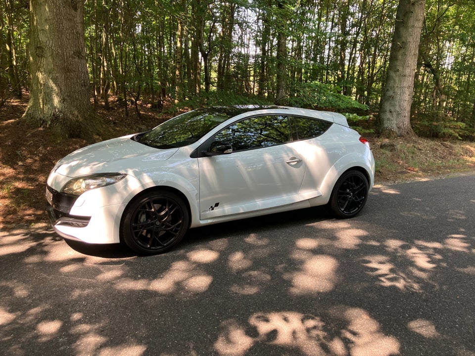 Renault Megane III 2,0 R.S. Coupé 3d