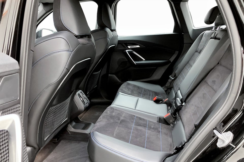 BMW iX1 eDrive20 M-Sport 5d