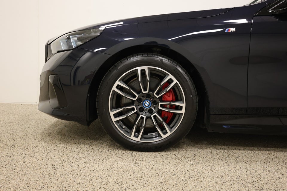 BMW i5 eDrive40 M-Sport Pro 4d