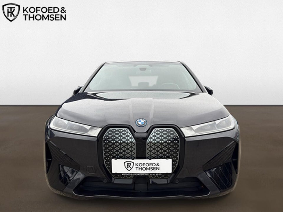 BMW iX xDrive40 5d