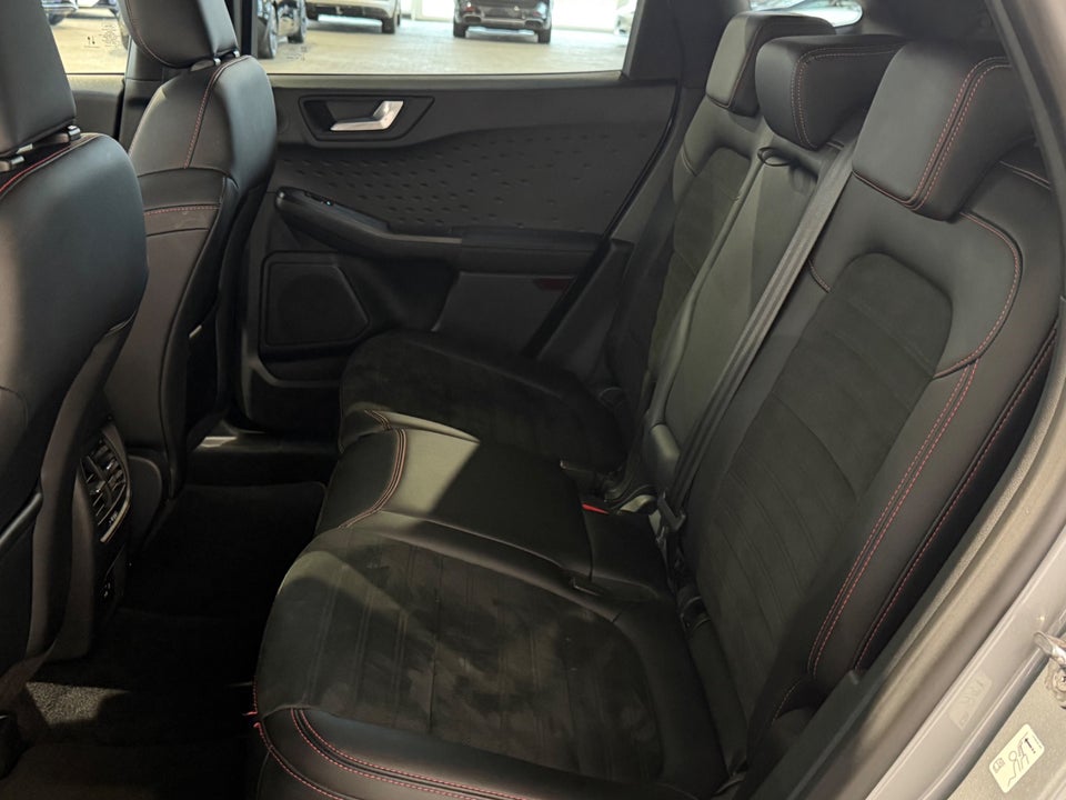 Ford Kuga 2,5 PHEV ST-Line X CVT 5d