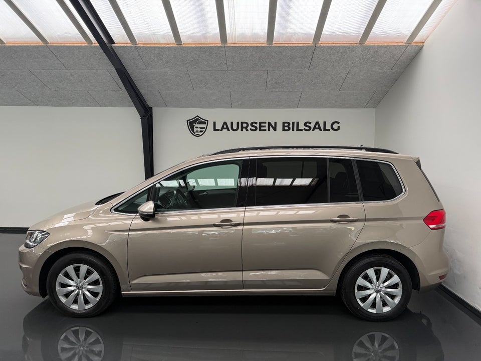 VW Touran 1,6 TDi 115 Comfortline DSG 7prs 5d
