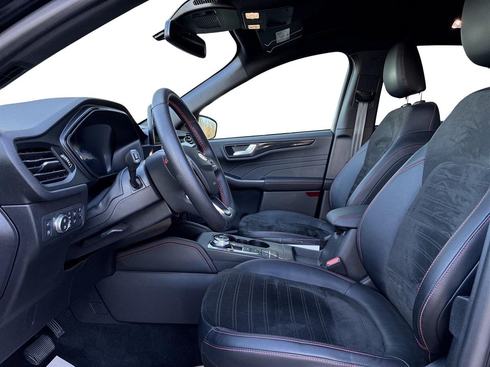 Ford Kuga 2,5 PHEV ST-Line X CVT 5d