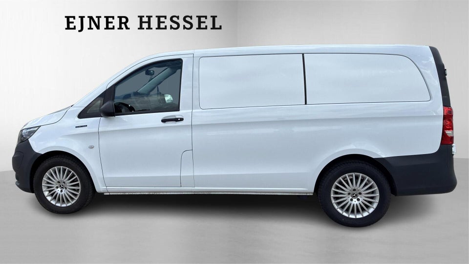 Mercedes eVito 129 Tourer PRO L Van