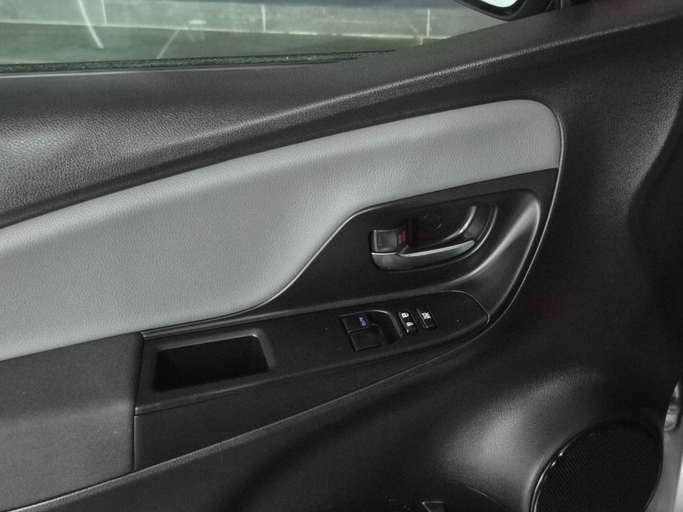 Toyota Yaris 1,5 Hybrid H2 e-CVT 5d