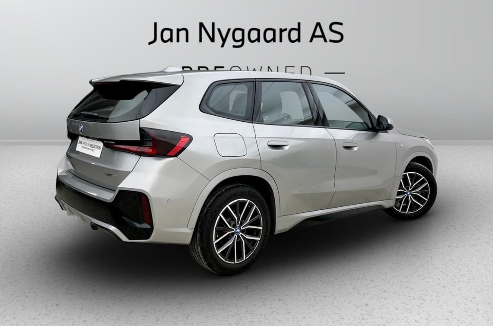 BMW iX1 eDrive20 M-Sport 5d