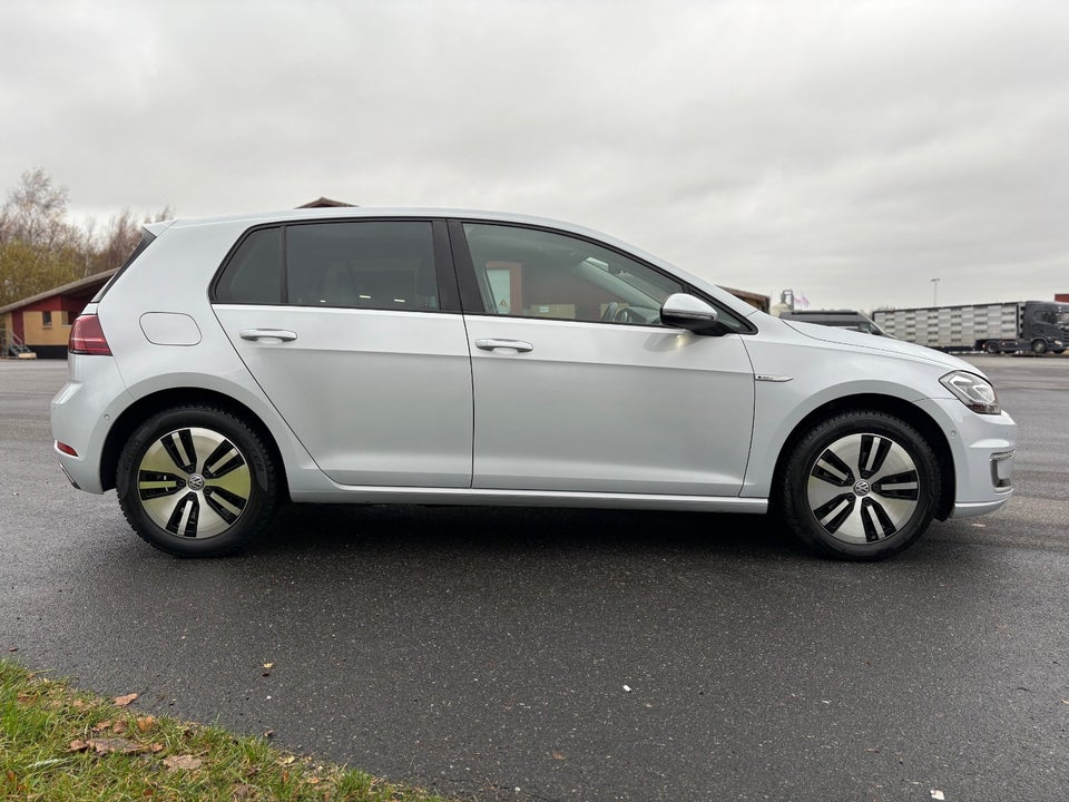 VW e-Golf VII 5d