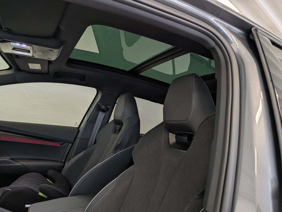 Skoda Enyaq 85x iV Sportline 5d