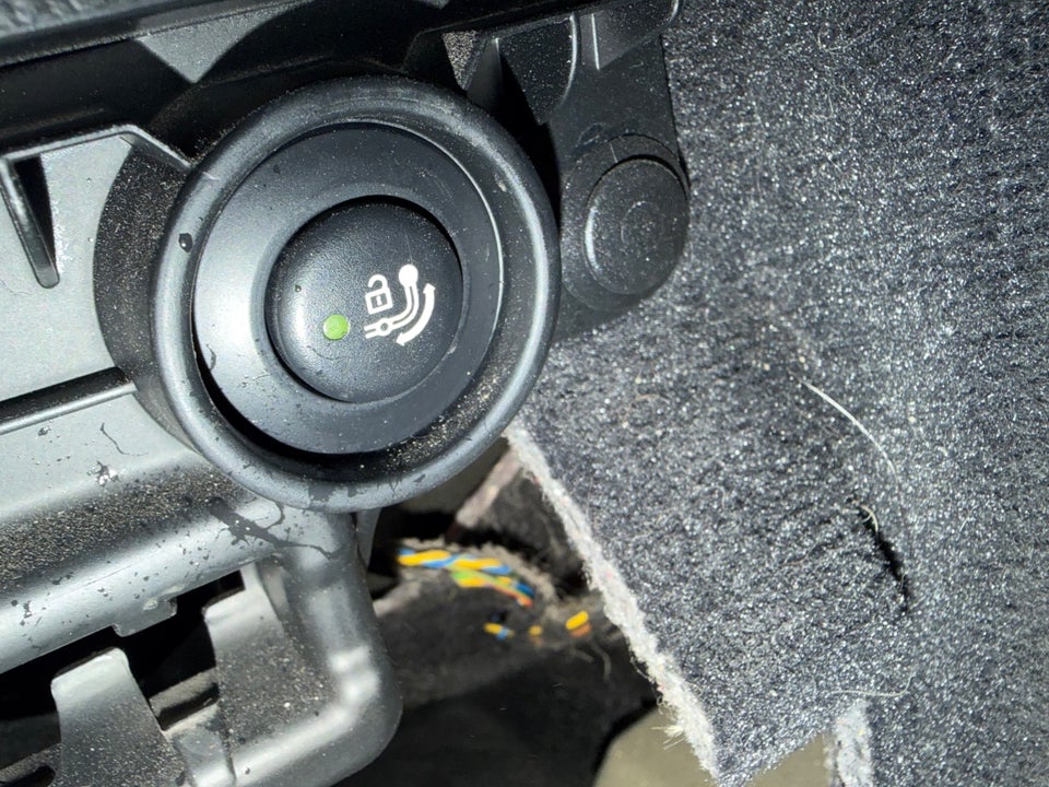 BMW 320d 2,0 Touring 5d