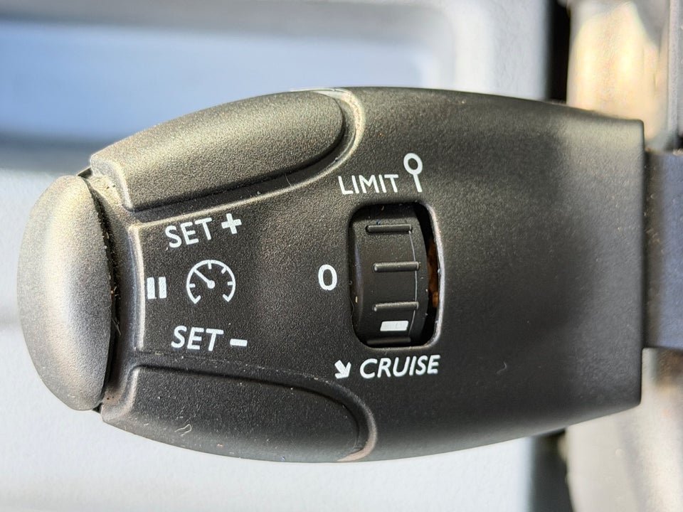 Toyota ProAce 2,0 D 180 Medium Comfort aut. 6d