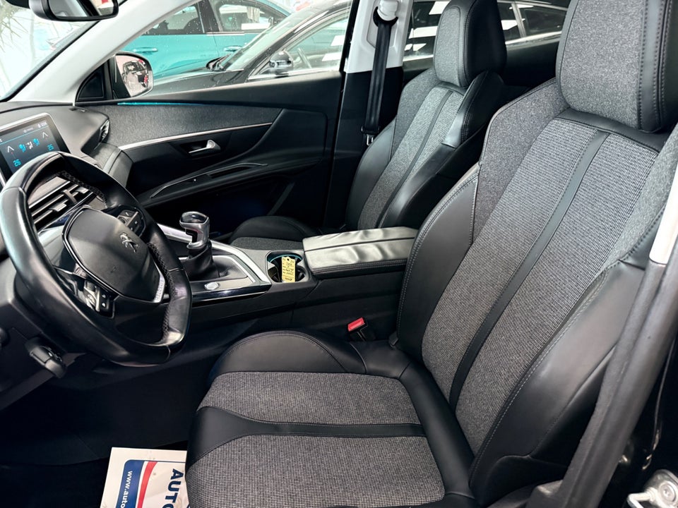 Peugeot 3008 1,6 BlueHDi 120 Allure 5d