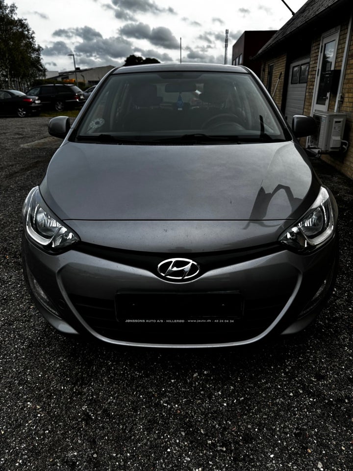Hyundai i20 1,25 Comfort 5d