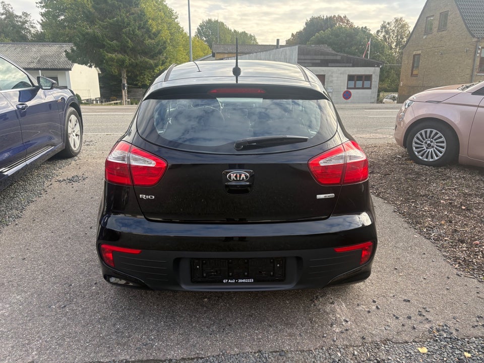 Kia Rio 1,2 CVVT Style+ 5d